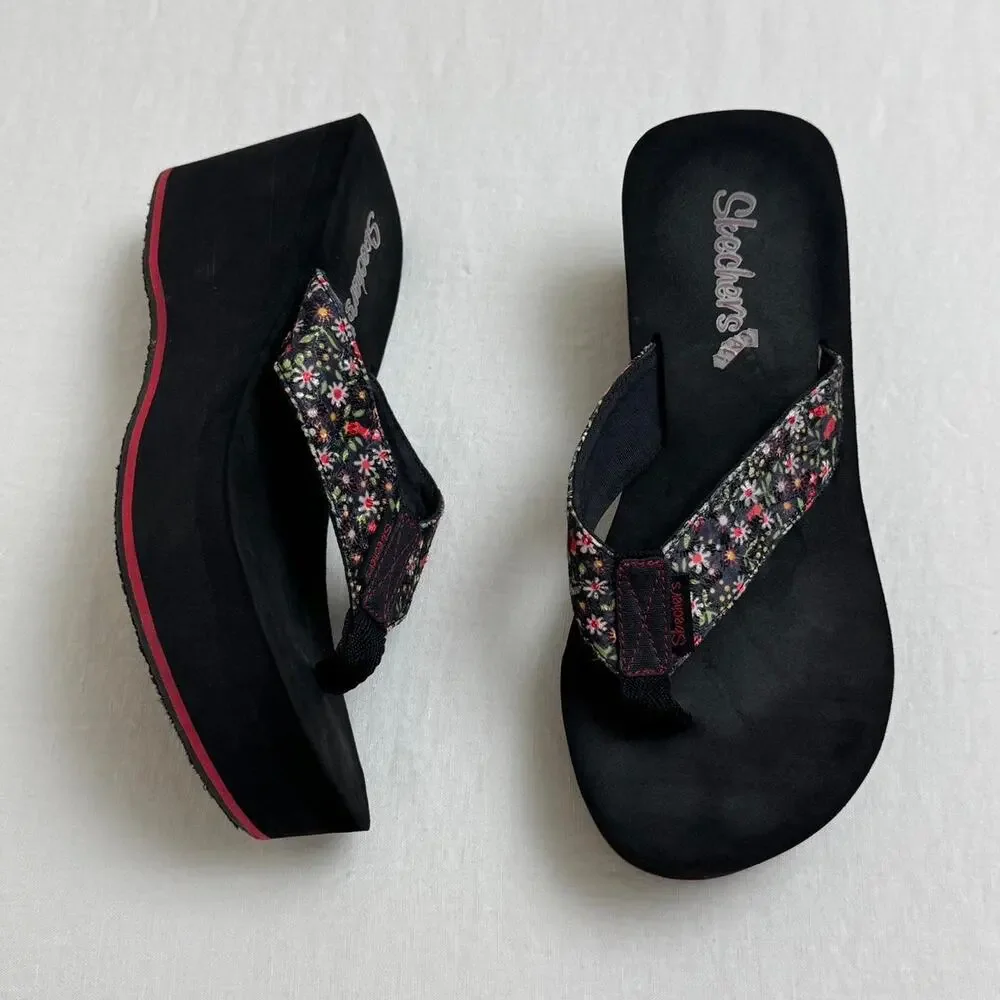 Skechers Cali Black Platform Chunky Floral Print Flip Flops Size US 8 Whimsy